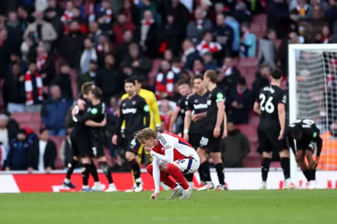 سقوط الكبار وصحوة أندية القاع.. جدول ترتيب الدوري الإنجليزي